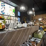 R73 Residences Apartmanhotel 4*