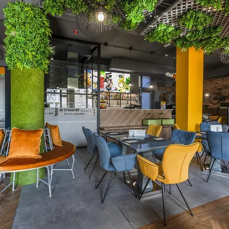 R73 Residences Apartahotel Pécs