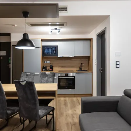 Aparthotel R73 Residences
