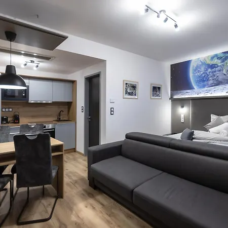 R73 Residences Aparthotel 4*
