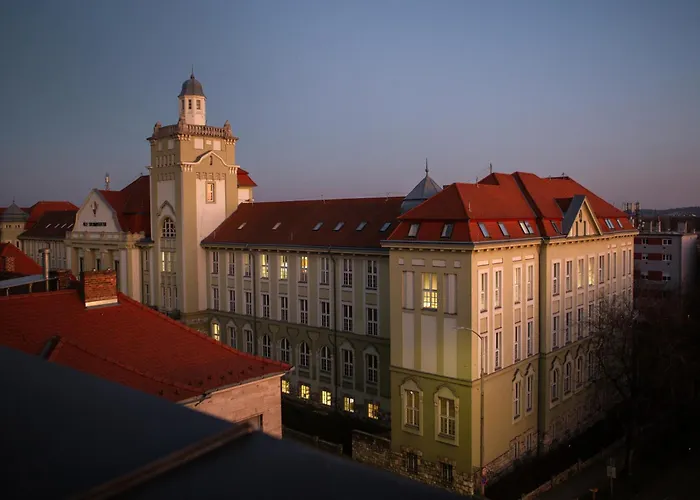 R73 Residences Lejlighedshotel